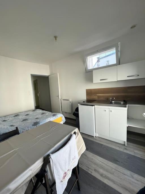 Studio En Plein Centre De Brest Apartment Ngoại thất bức ảnh