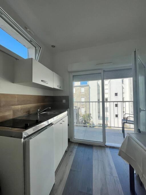 Studio En Plein Centre De Brest Apartment Ngoại thất bức ảnh